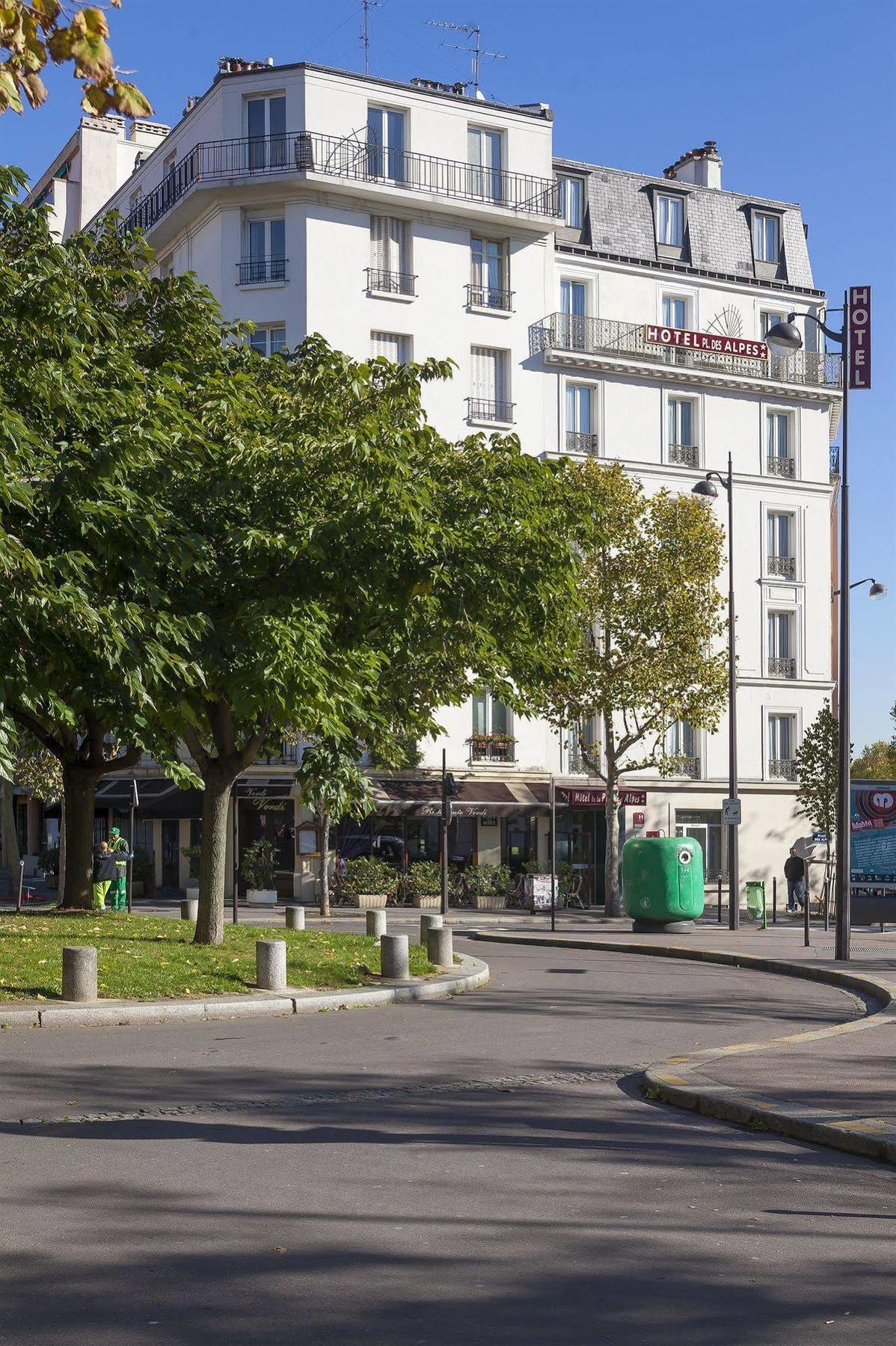 Hotel De La Place Des Alpes Paris Exteriör bild
